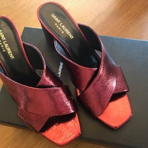 SAINT LAURENT LouLou 70 Shiny Mules Metallic 8.5